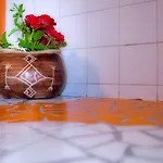 Zelzar Ξενοδοχείο με διαμερίσματα