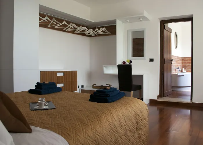 Apart-hotel Zelzar 4*