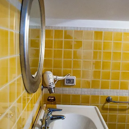 Aparthotel Zelzar