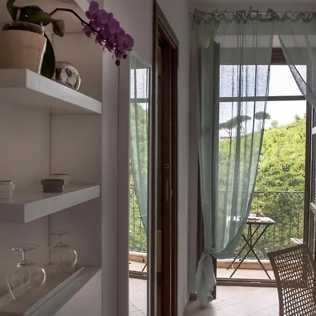 Aparthotel Zelzar Vietri sul Mare