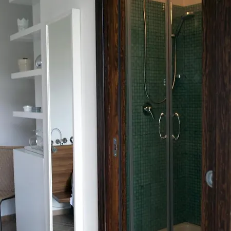Zelzar Aparthotel 3*
